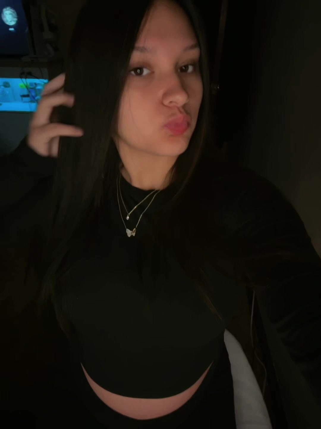 @user0885949383