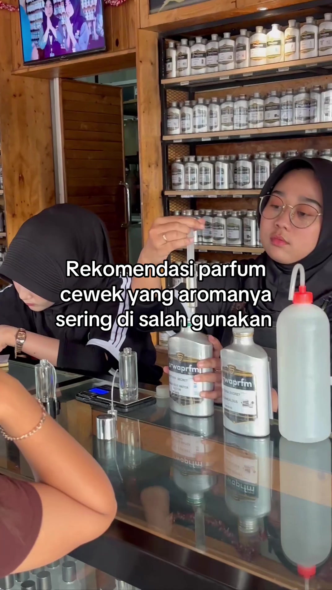 @Toko Sarwa Parfum