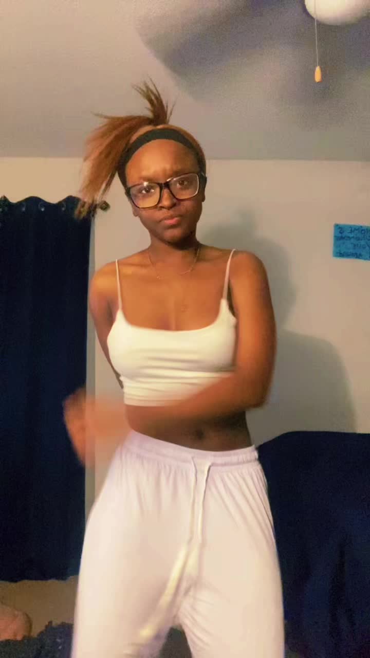 @Kjones_dancer