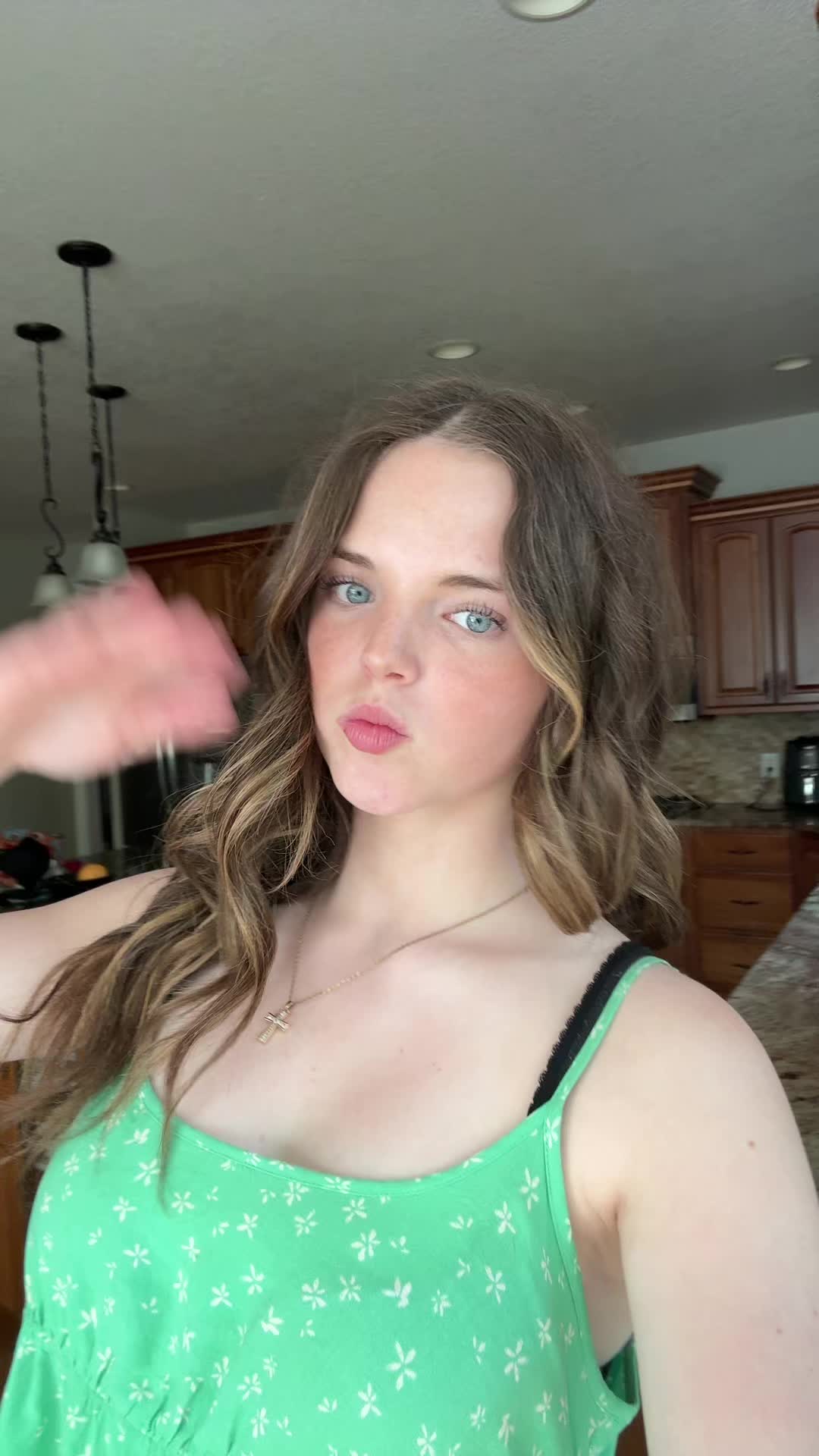 @Madi123