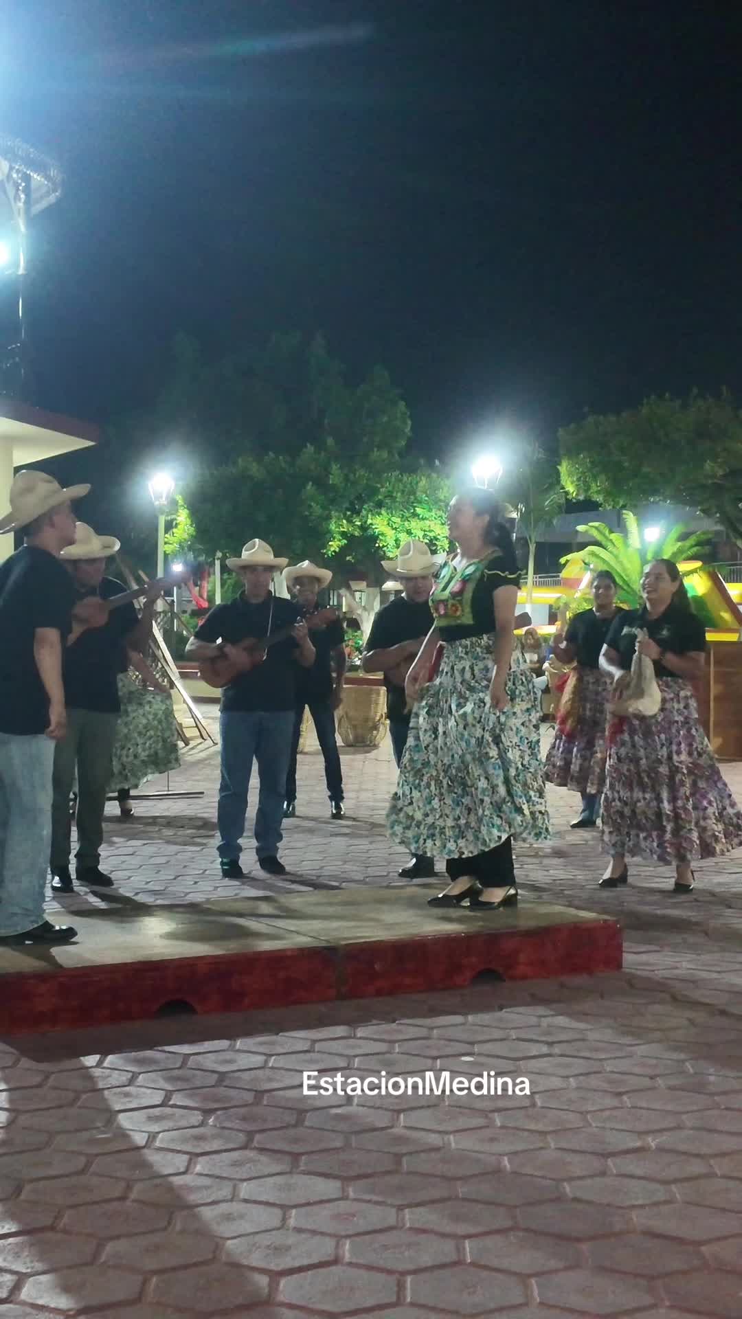 @estacionmedina