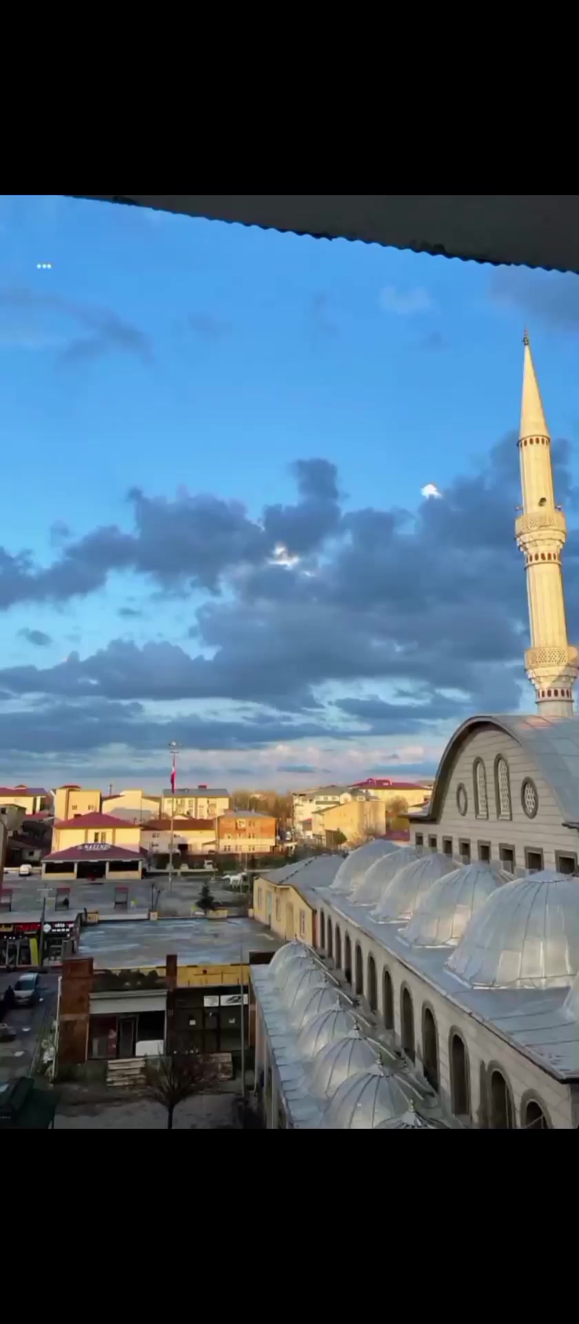 @Bulanık Gen&ccedil;lik
