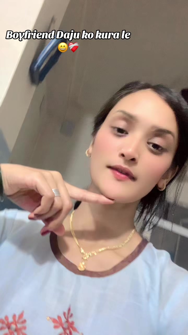 @ᥫ᭡ निशा 🫧🧿
