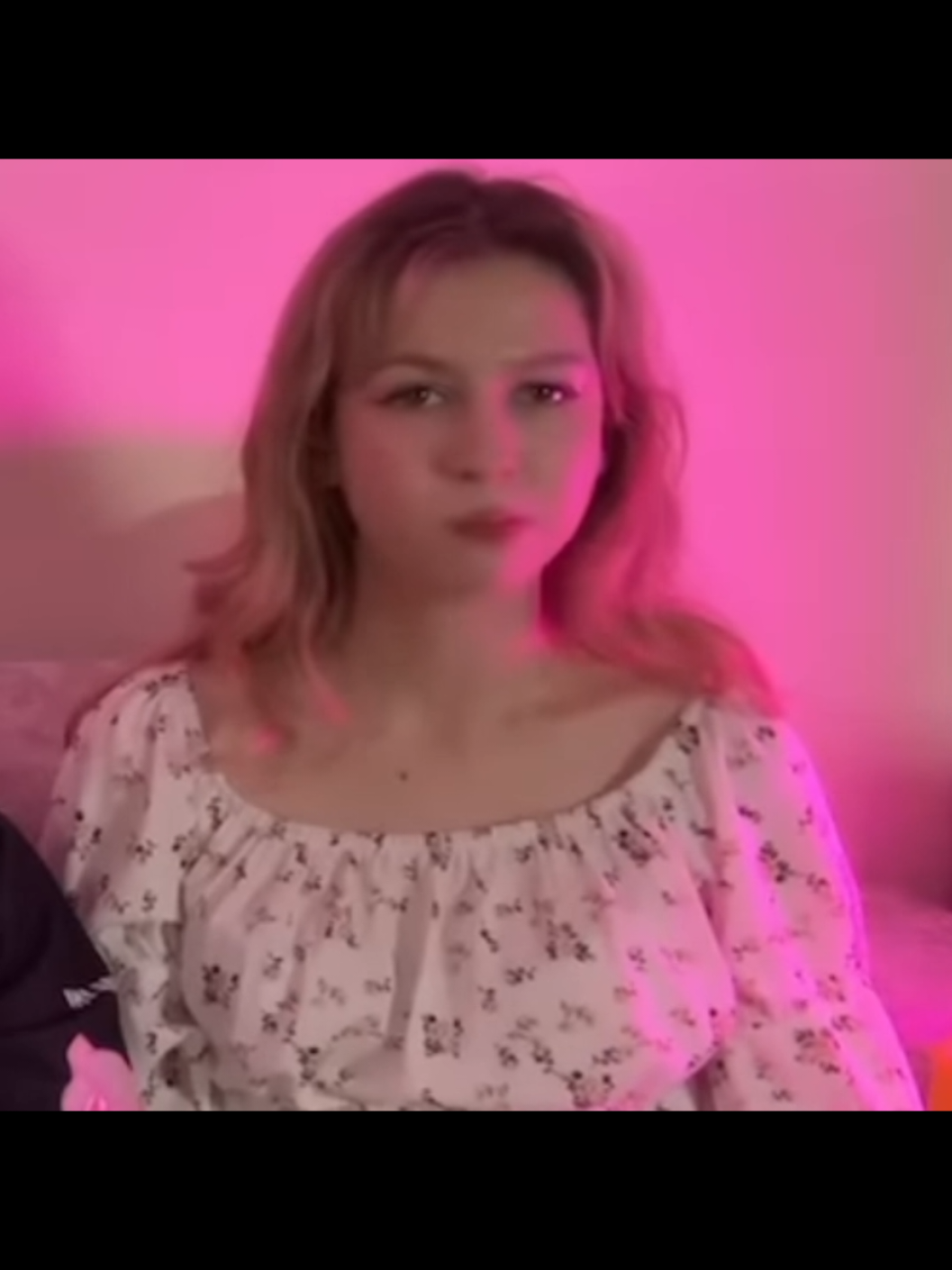 @👻