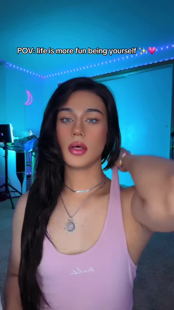 @RealYenFox