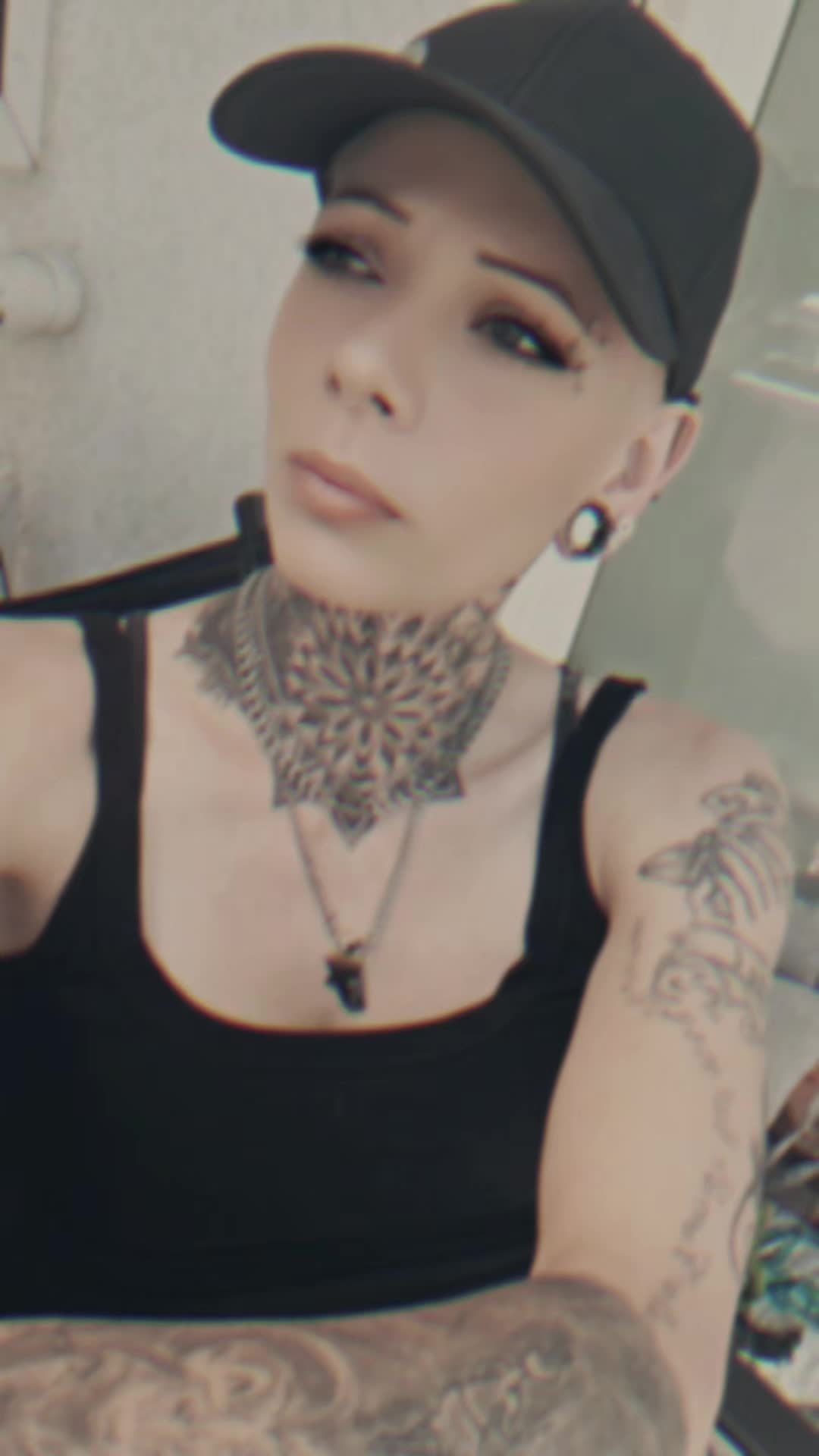 @✟𝔄𝔩𝔣𝔞 𝔚ö𝔩𝔣𝔦𝔫✟