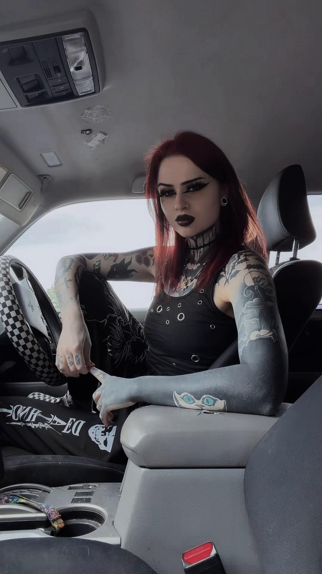 @˚ ♱ 𝔰𝔢𝔯𝔞𝔰 ♱˚