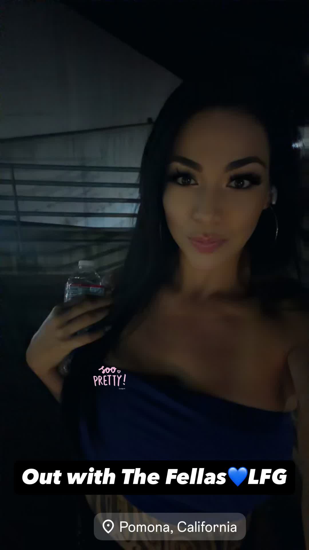@Bella_B_
