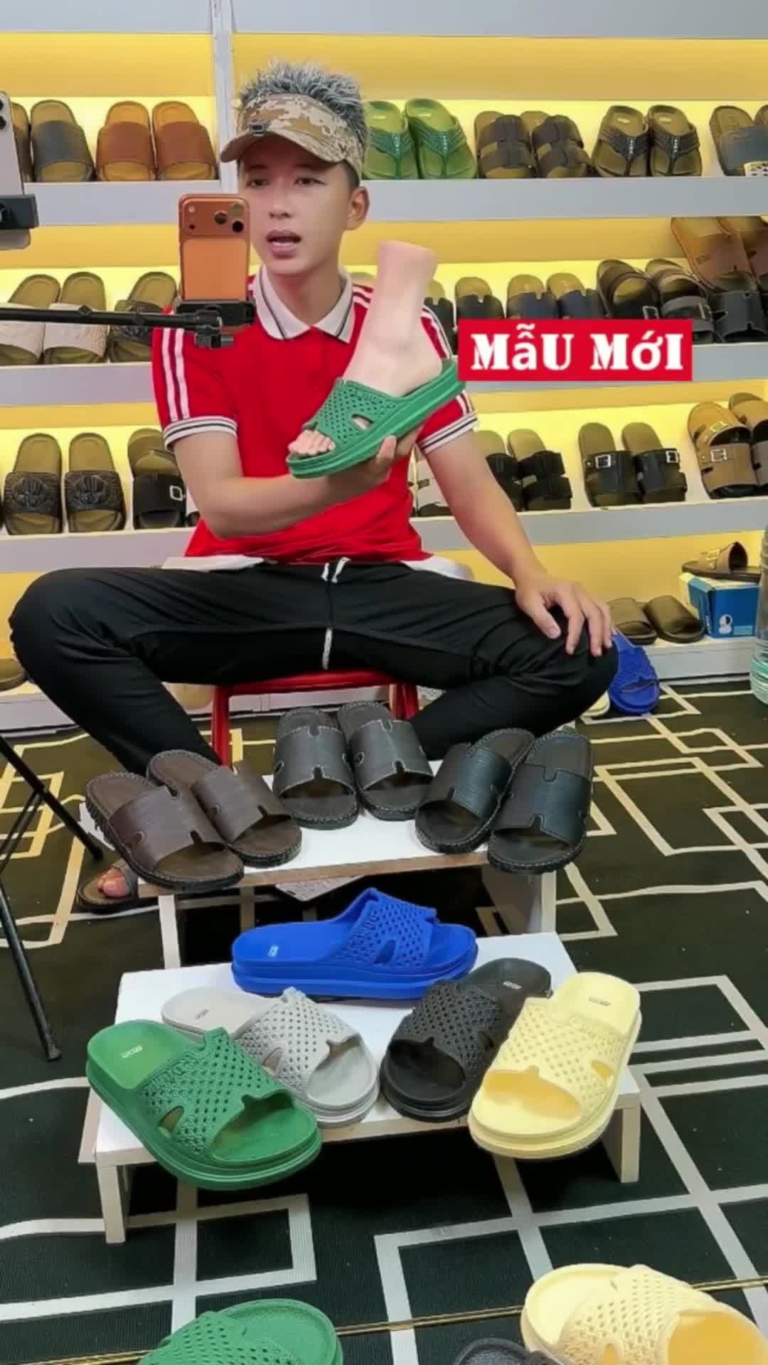 @HẬU B&aacute;n D&eacute;p