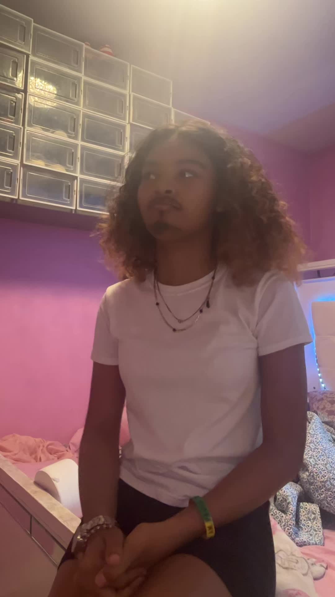 @💙.
