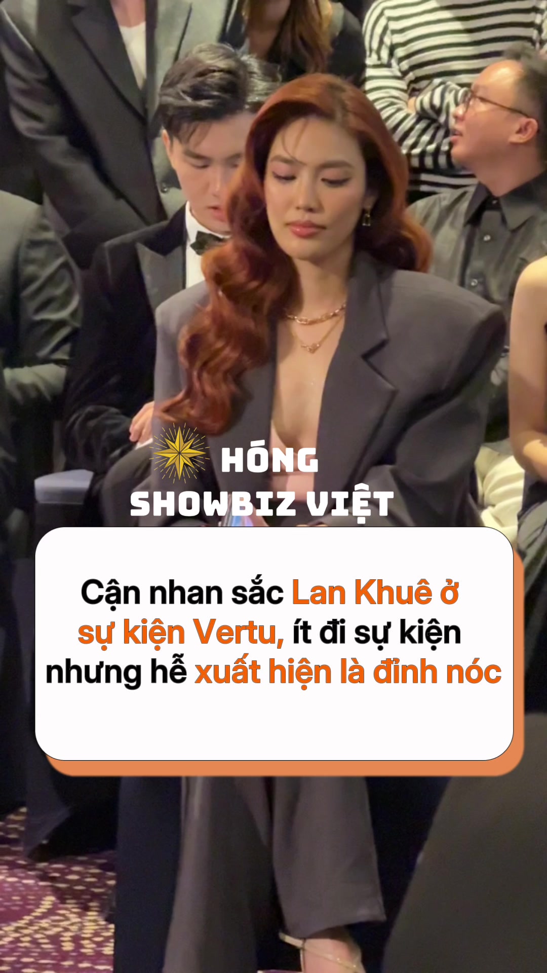 @Hóng Showbiz Việt