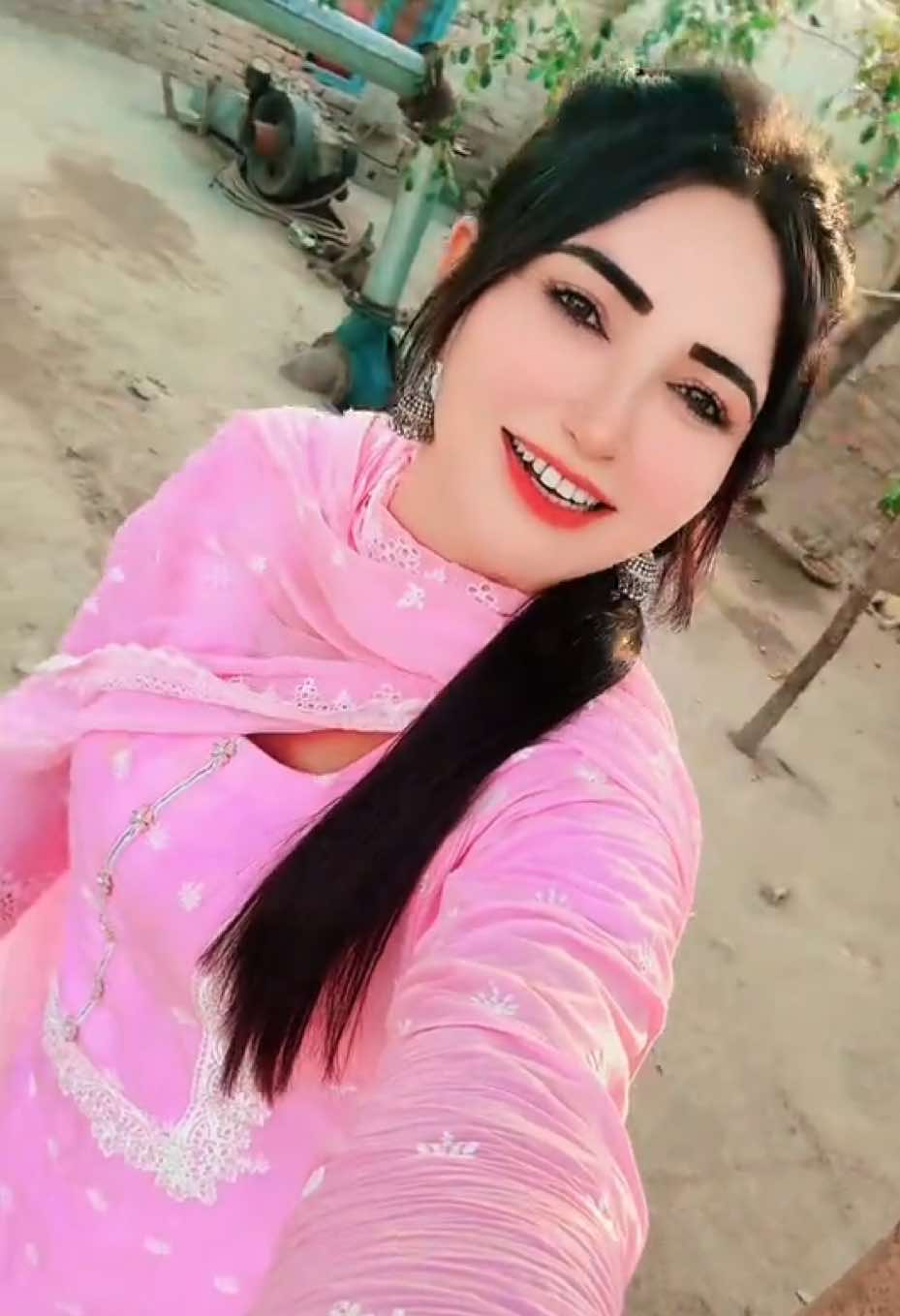 @RjMehwish_official