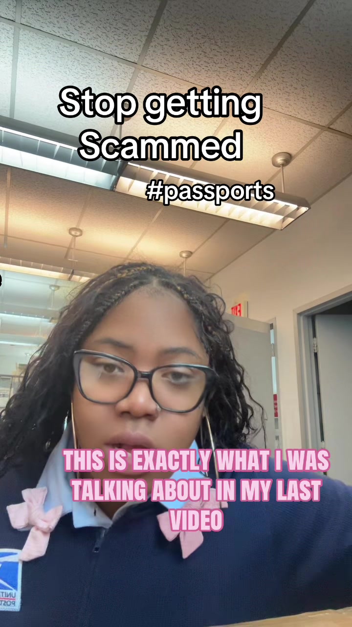 @theeglitterologist