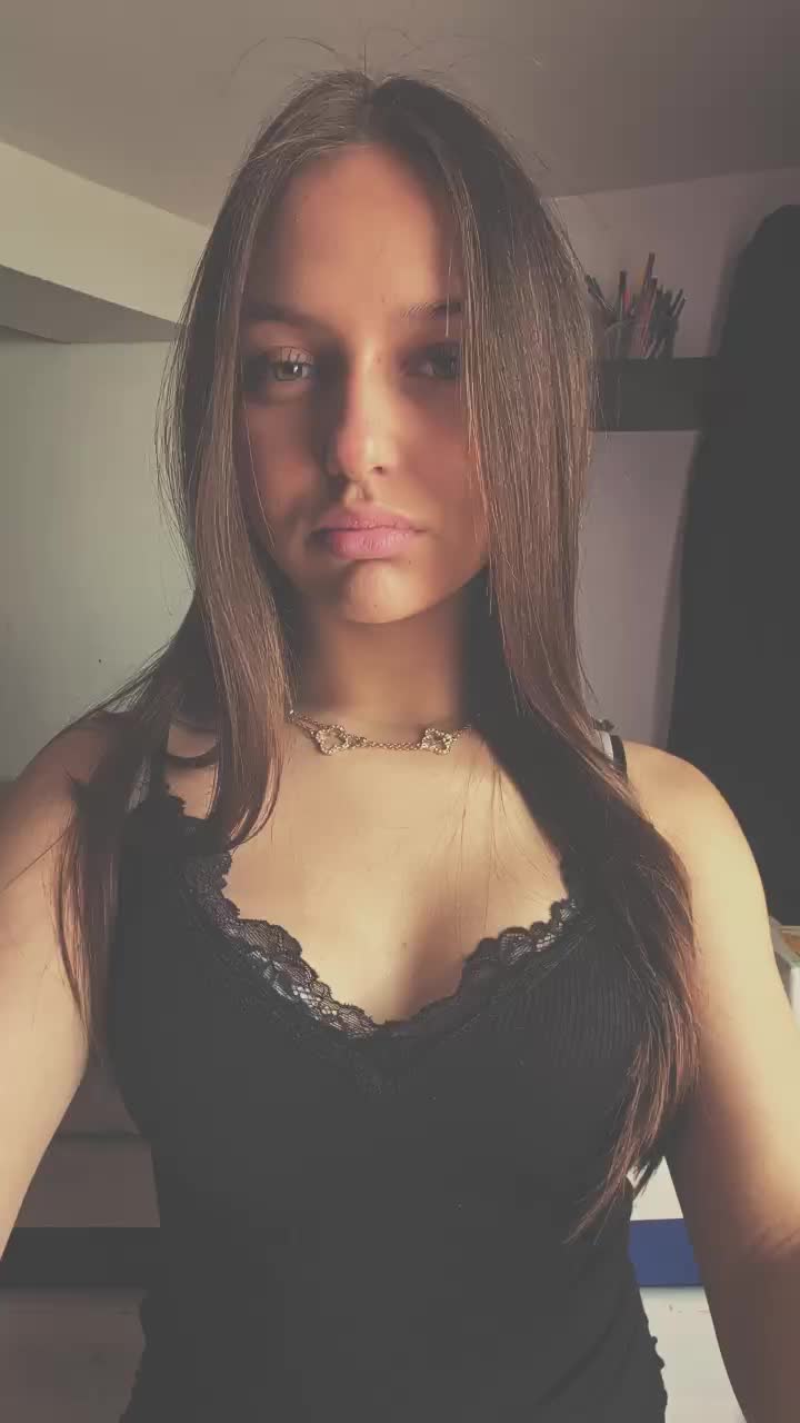 @𝐬𝐞𝐥𝐢𝐧𝐚