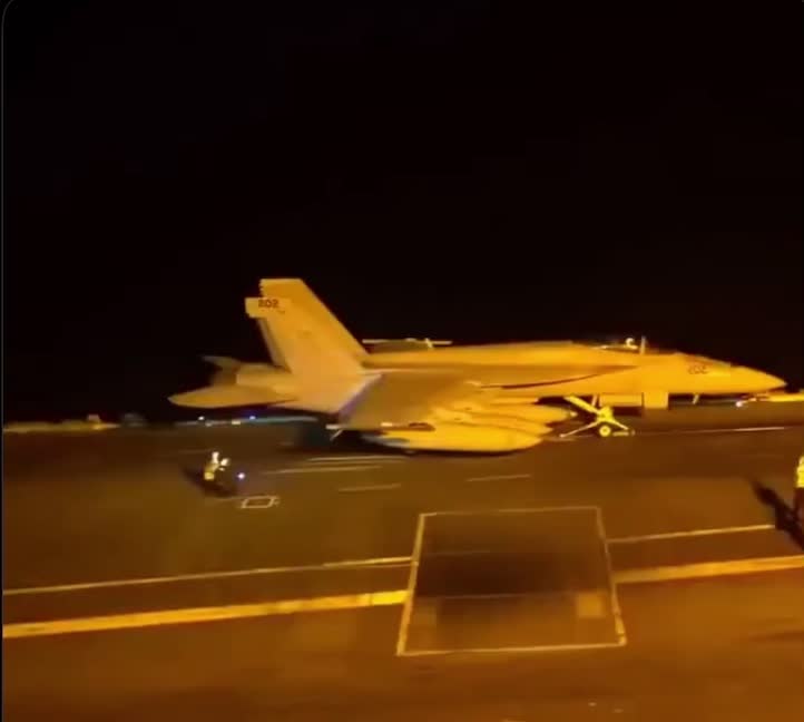 @7th Flightline Airlines