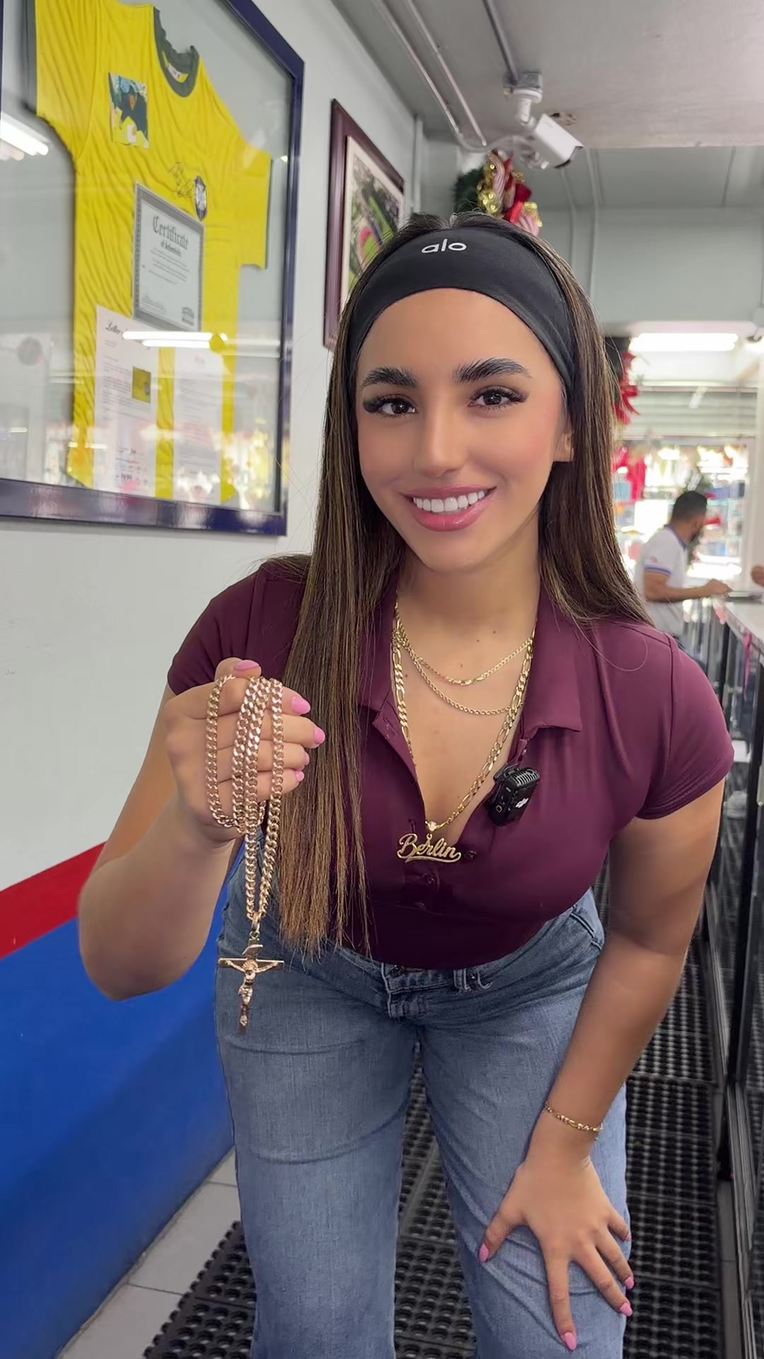 @joyerialacueva1970