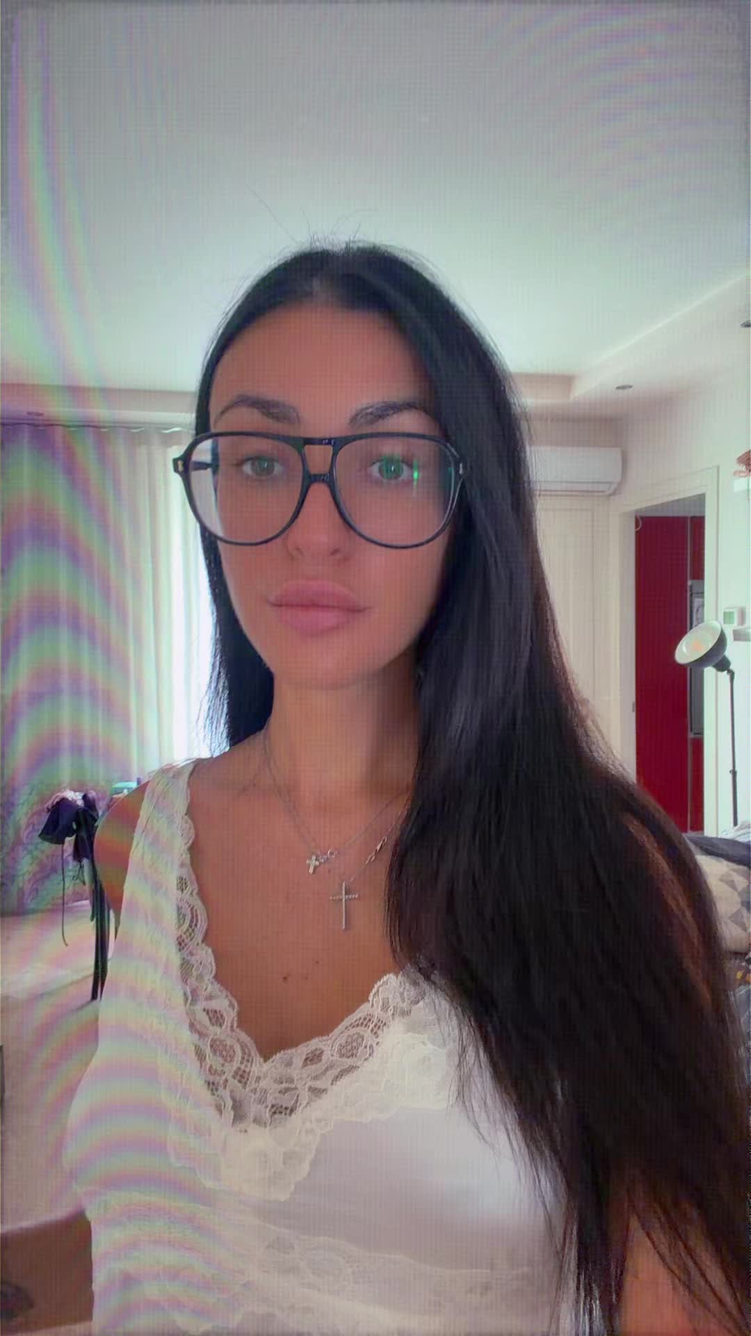 @Carlottavenosi