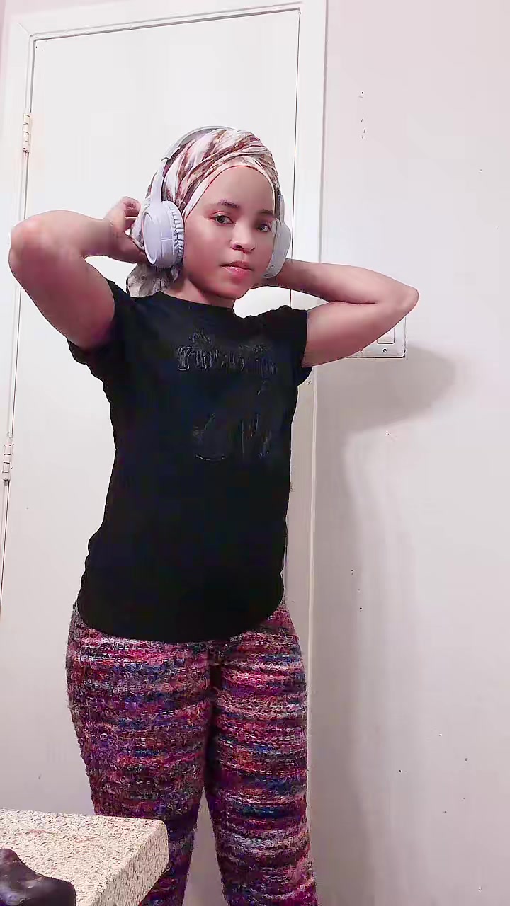 @Elena Mzaliwa