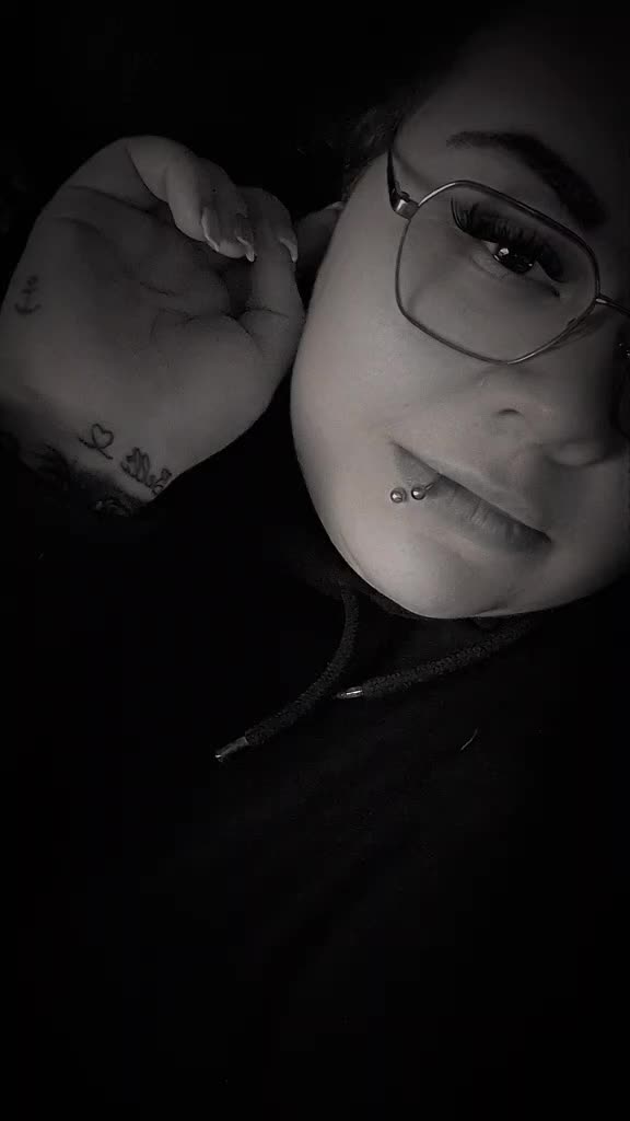 @_ankerweib_aris_