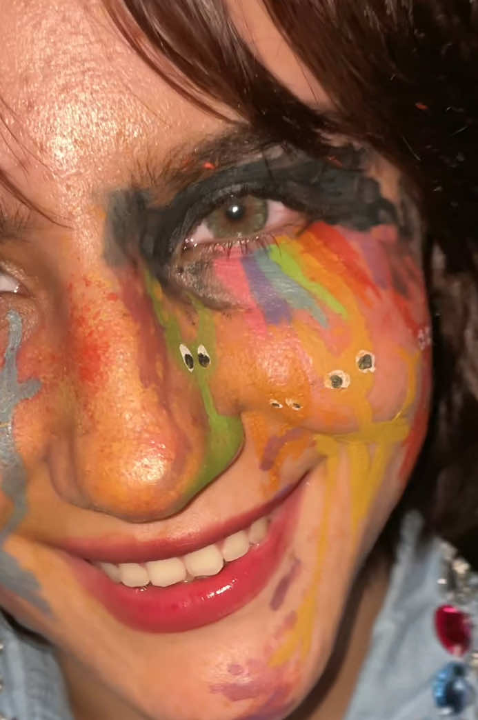 @crayolarojaa🖍️