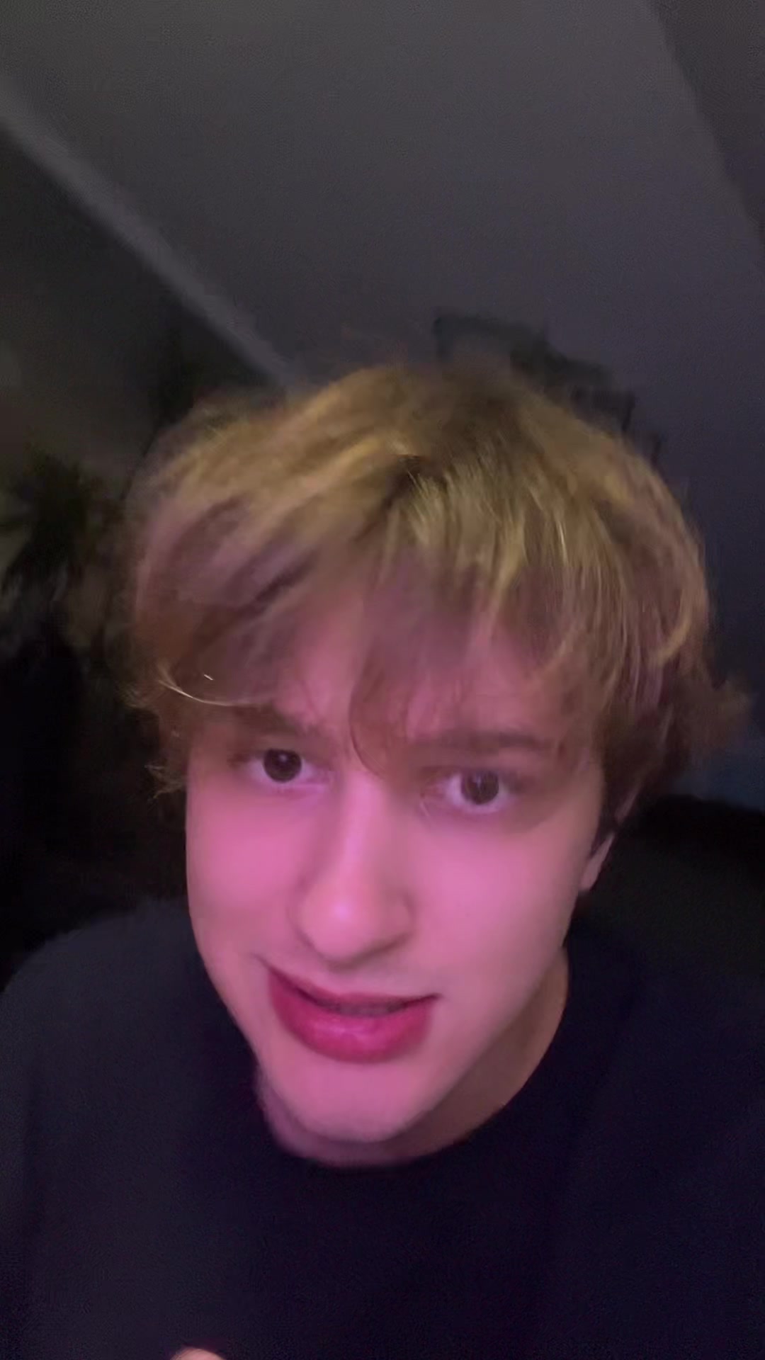 @Jovanny