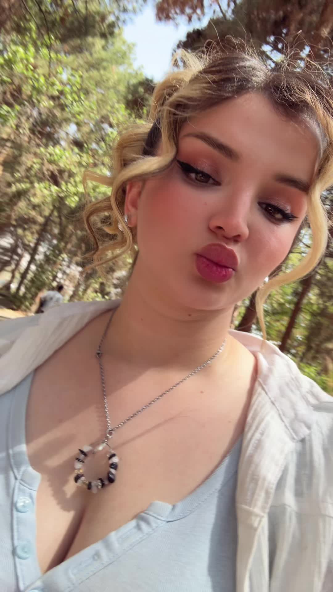 @Anahitaque
