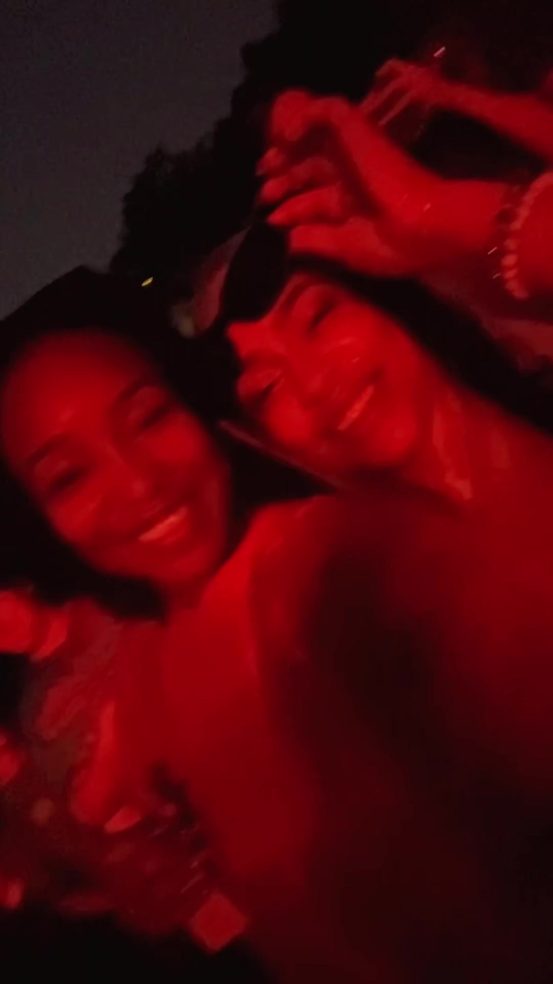 @EbonyLove♥️🖤💚
