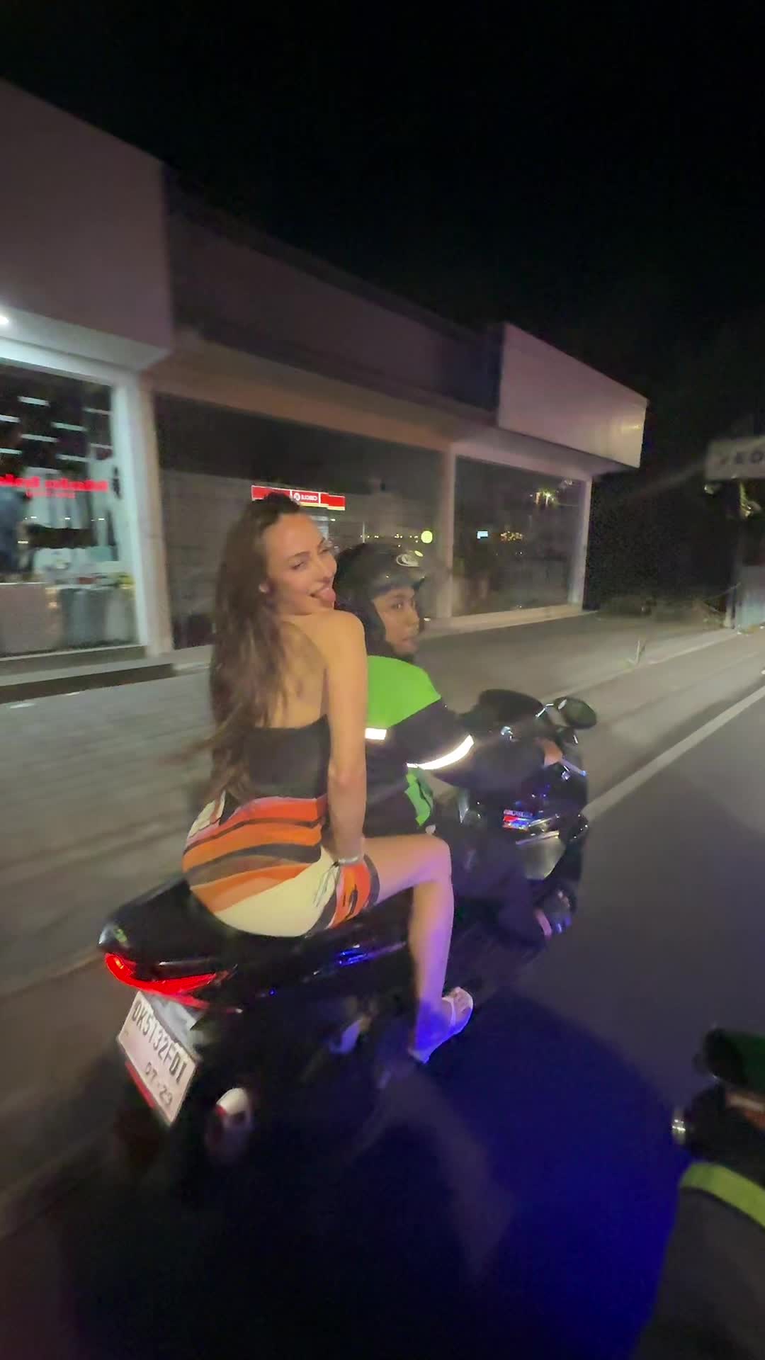 @Jazmauricio