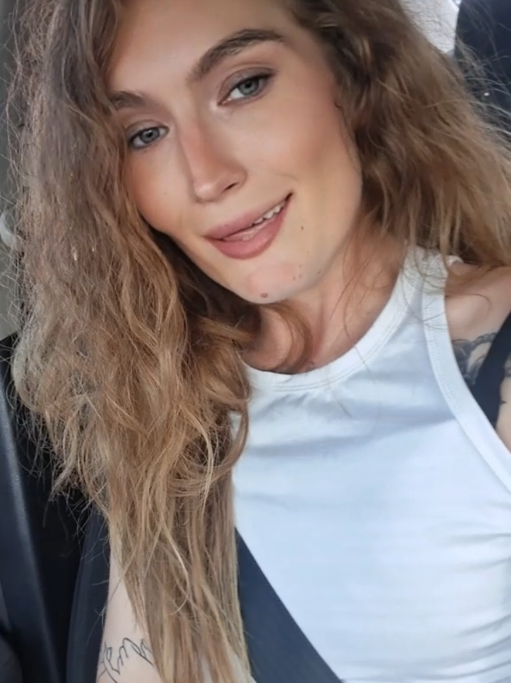 @☆AshleyThompson☆