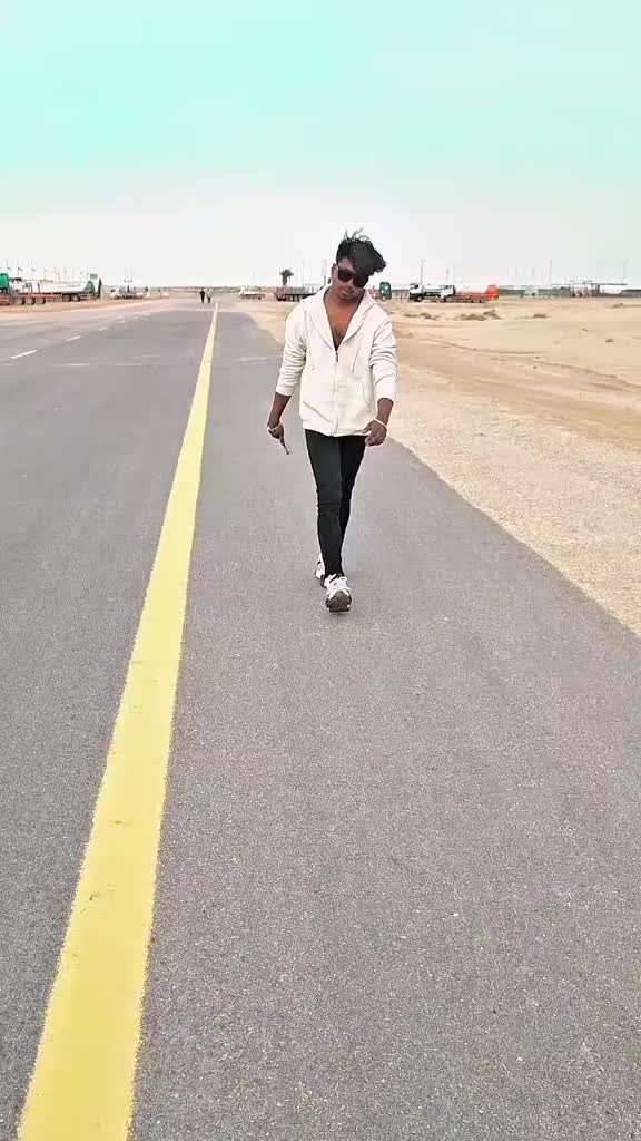 @KaMlEsH DeEwAnA