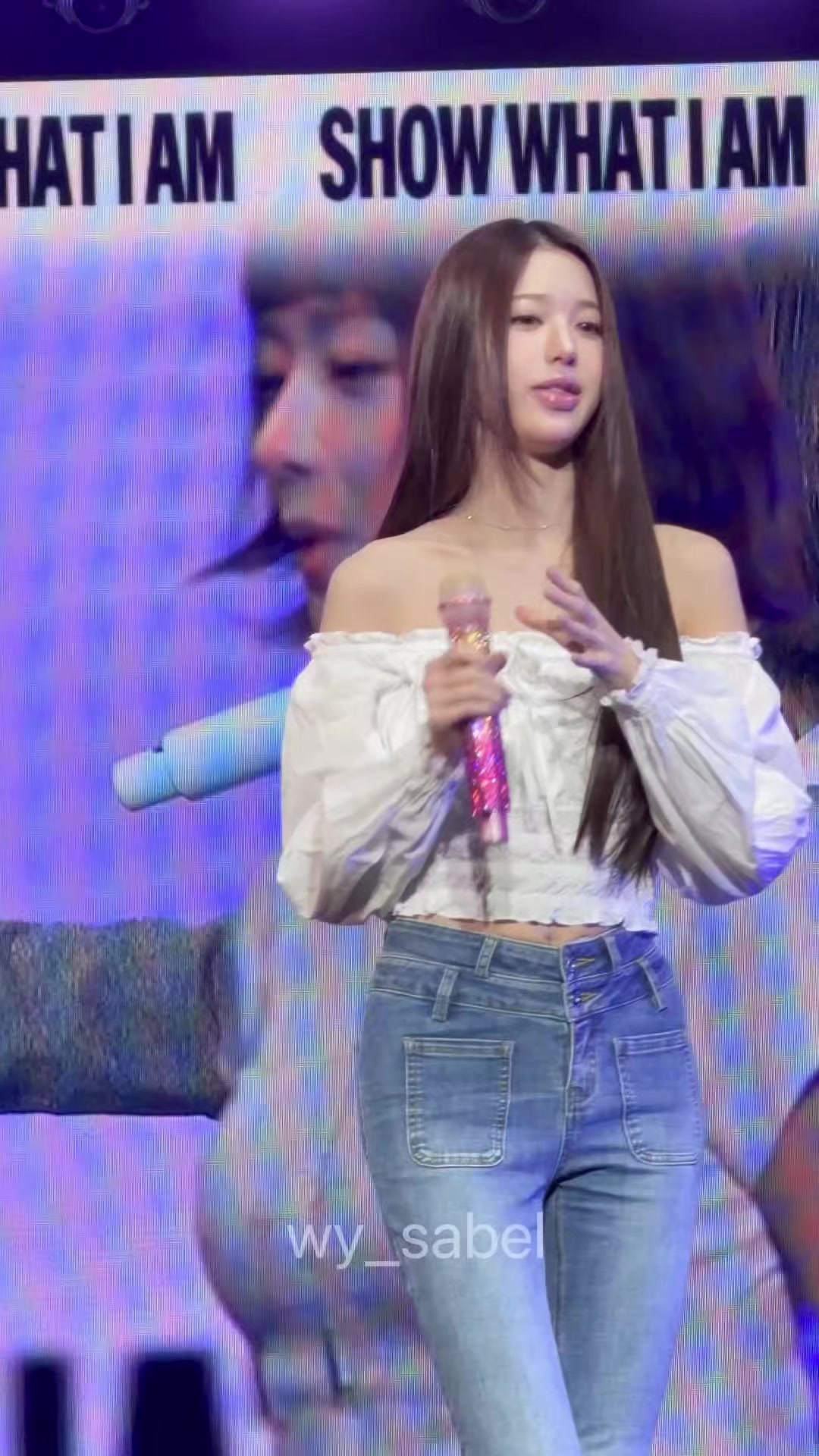 @Lỏ love wonyoung