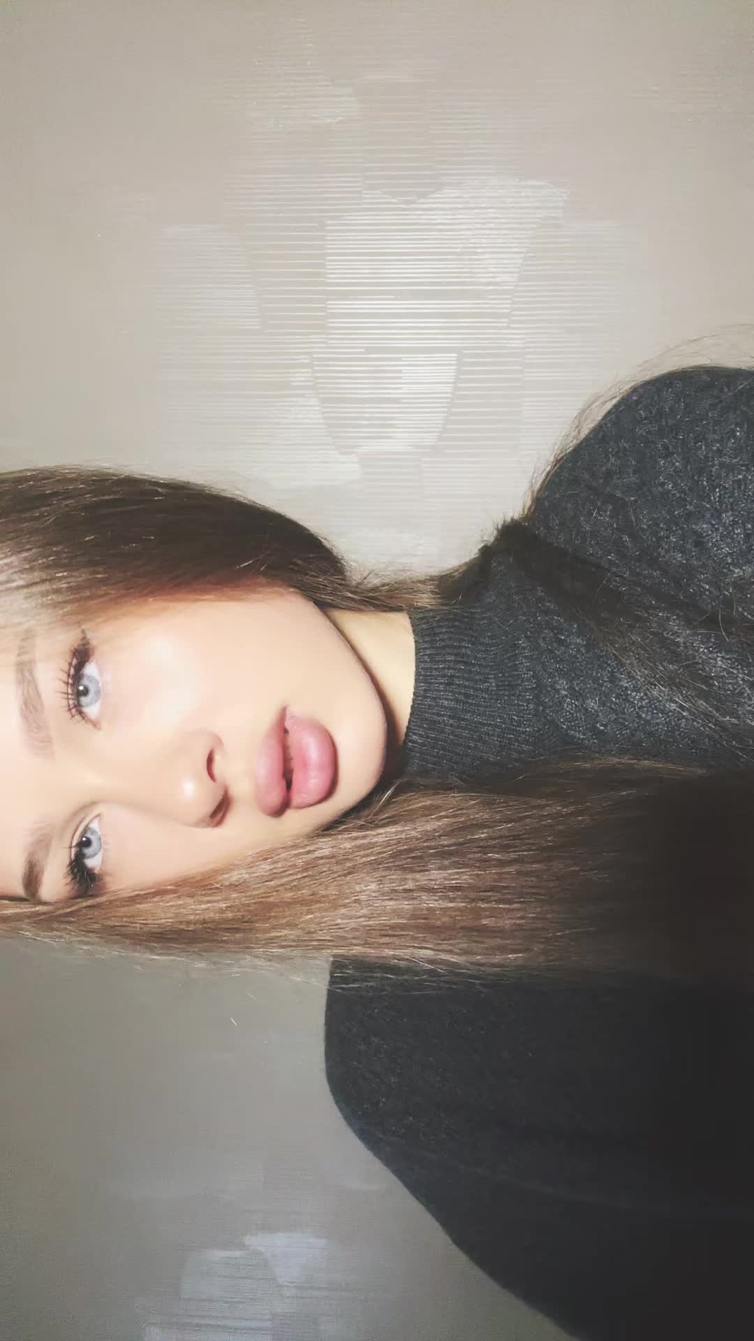 @𝓔𝓼𝓮𝓷𝓲𝔂𝓪