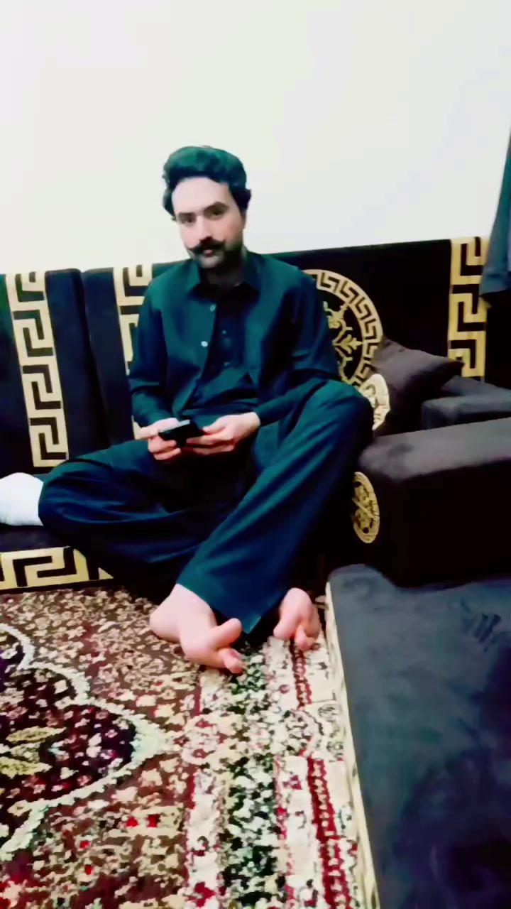 @منہاج عمر اکوخیل