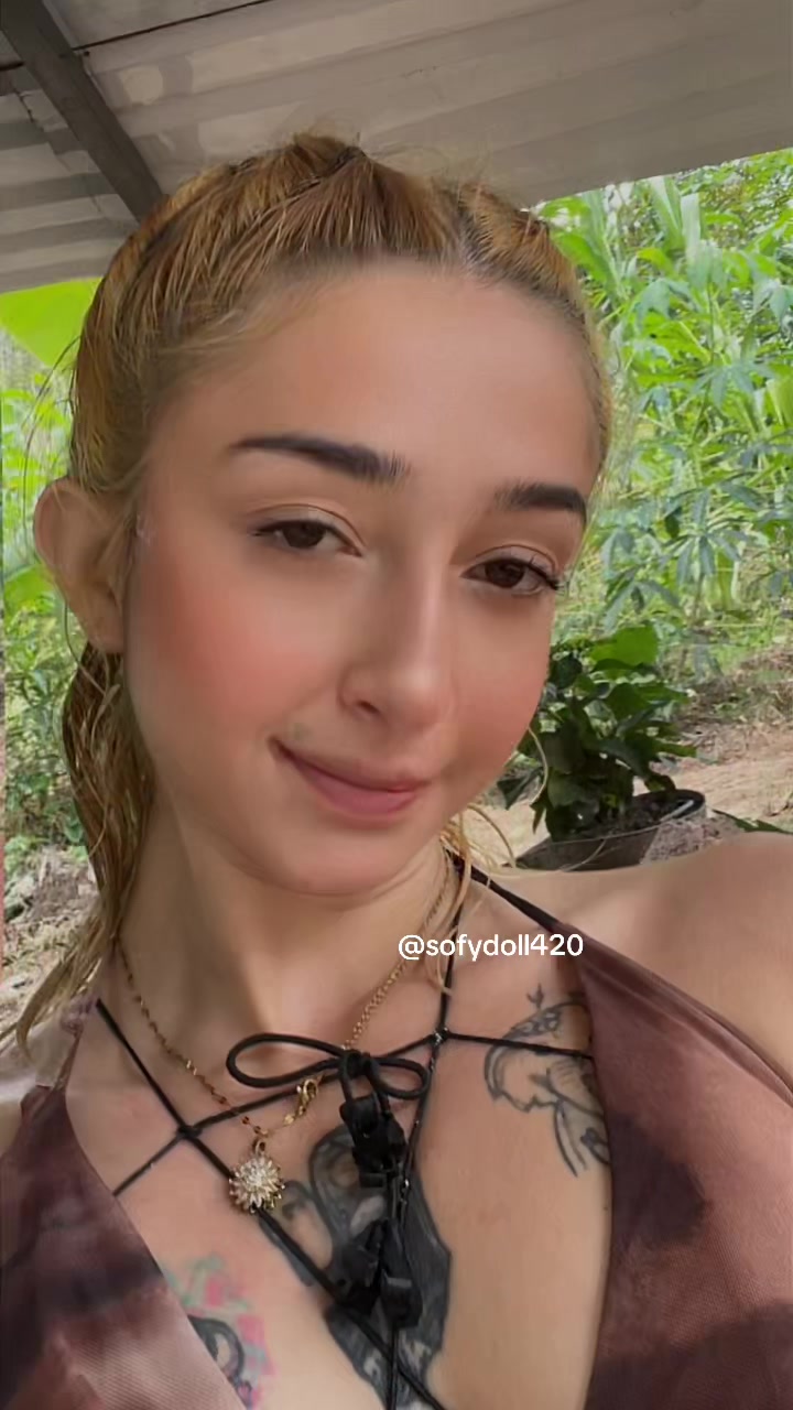 @sofydoll420