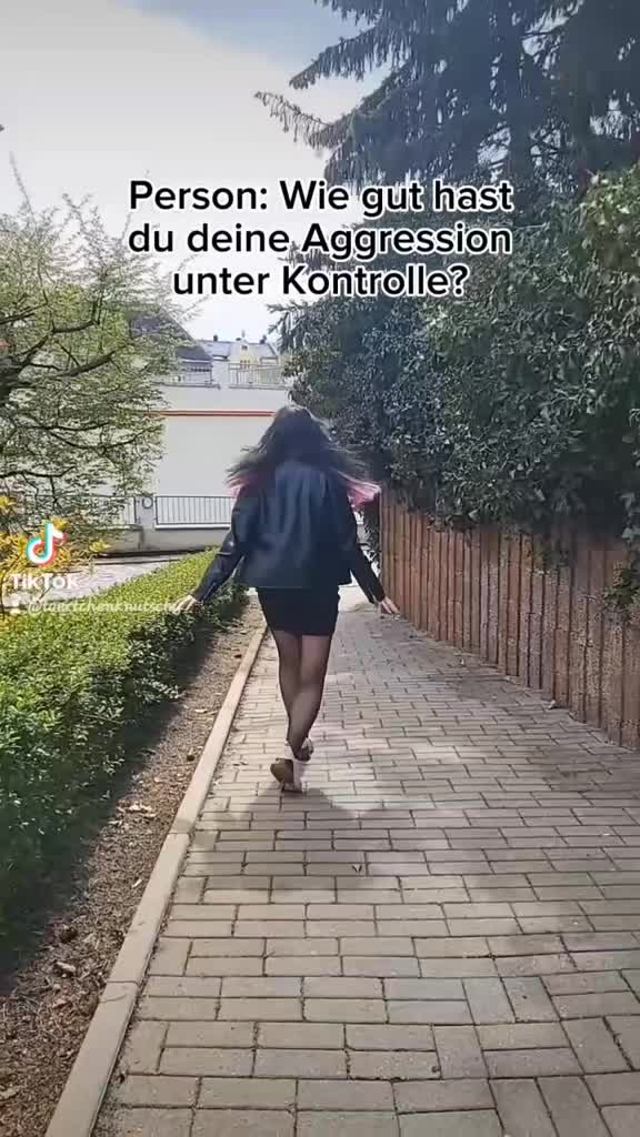 @Toertchen112