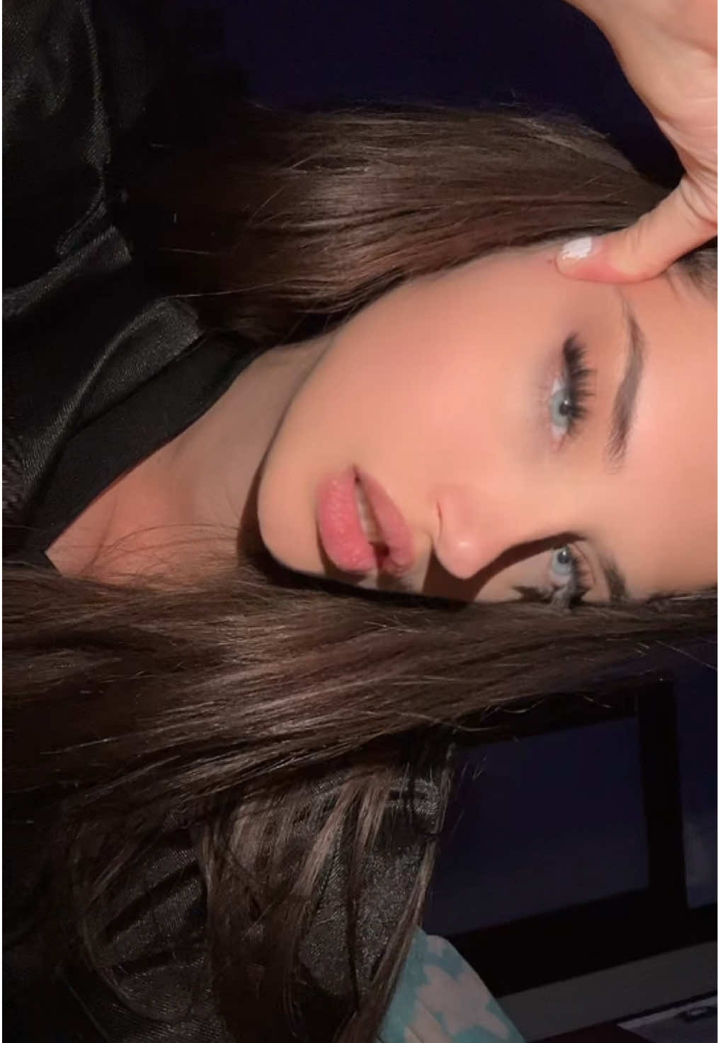@MI&Lambda;🌴