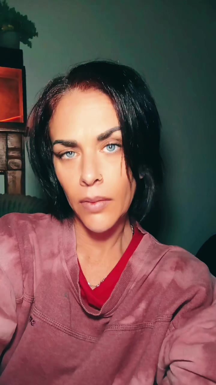 @Kat_ Landry_