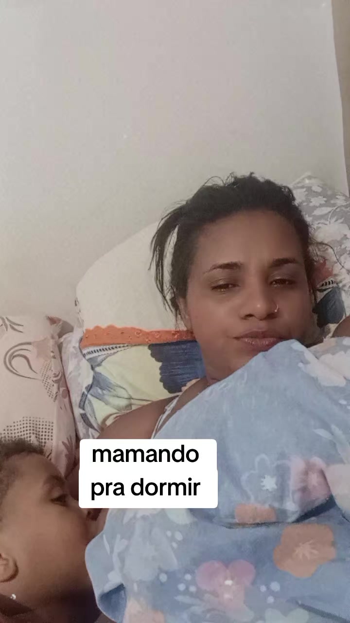 @MamãeTatiiPinheiroOfc