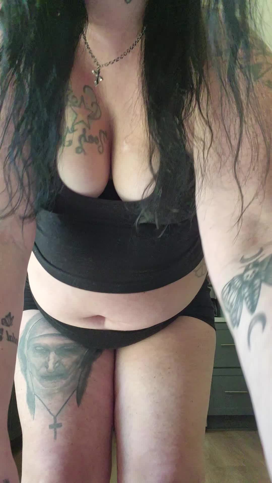 @alt_girl88