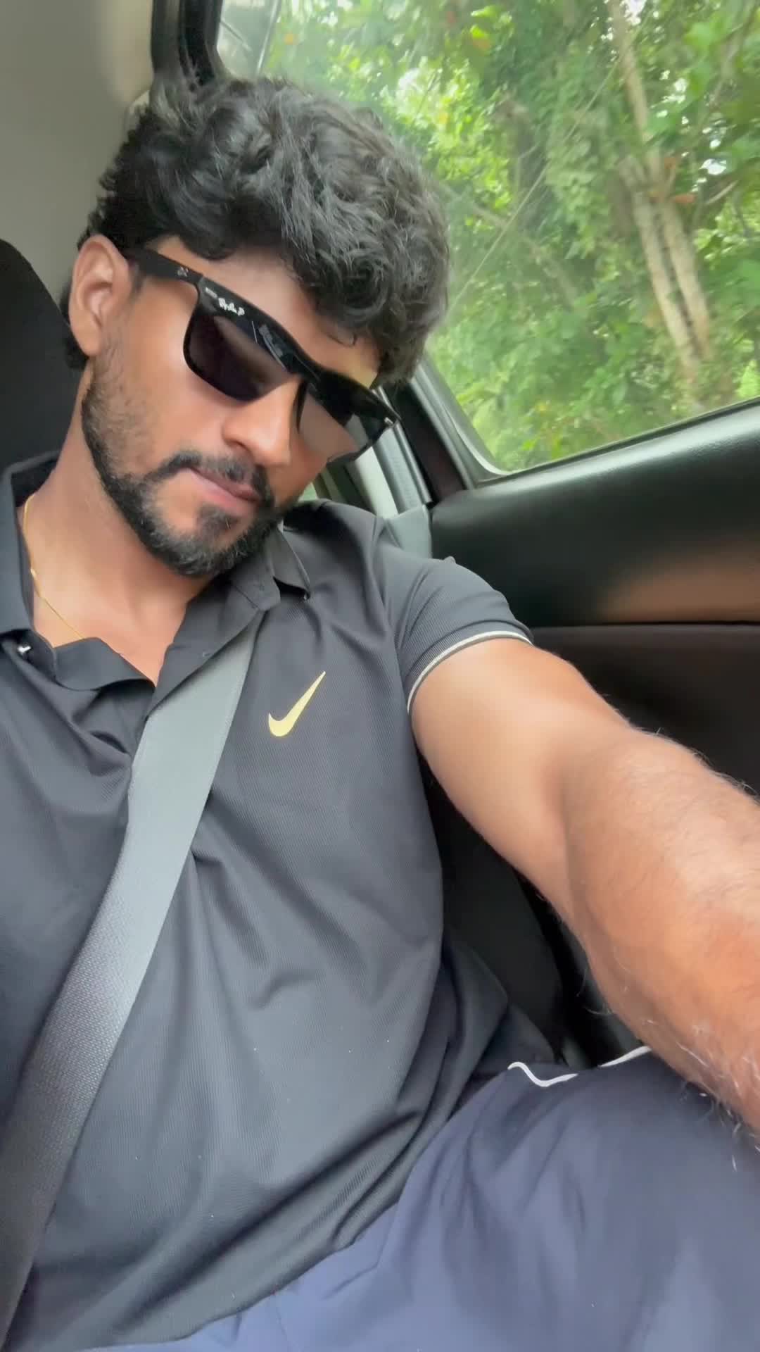 @Lahiru pathirathna🌞
