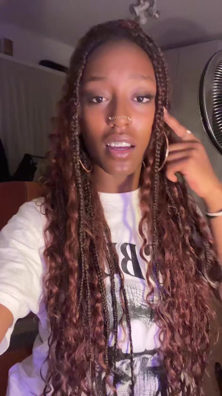 @Aidena._ak