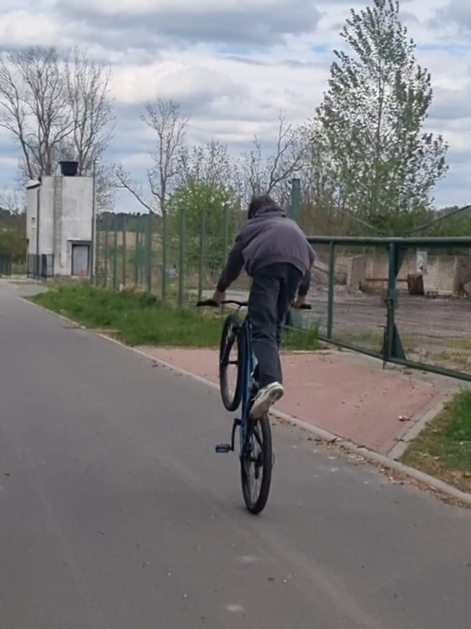 @wojtekstanter