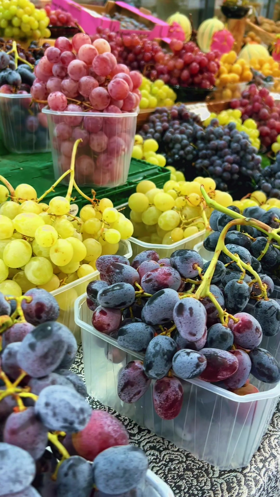 @Moujou🍉Fruits🍇Courbevoie🍍