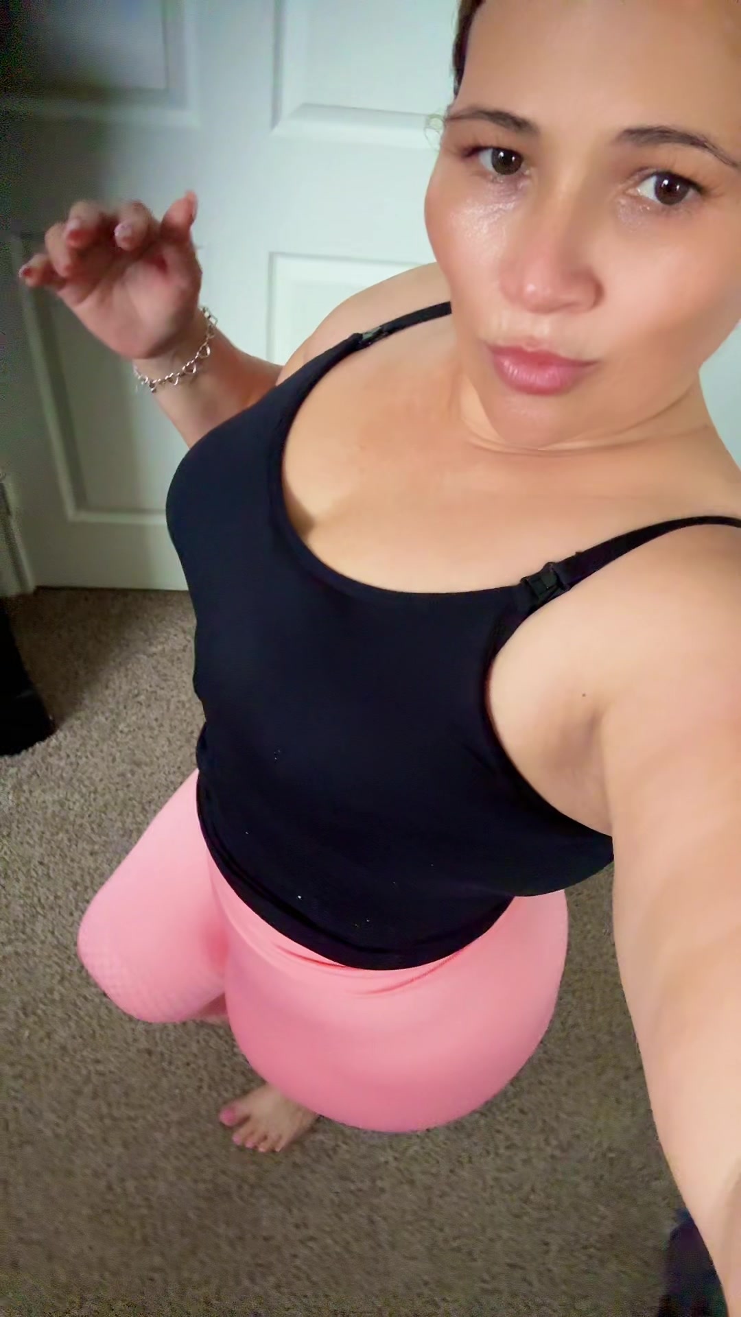@Iliana