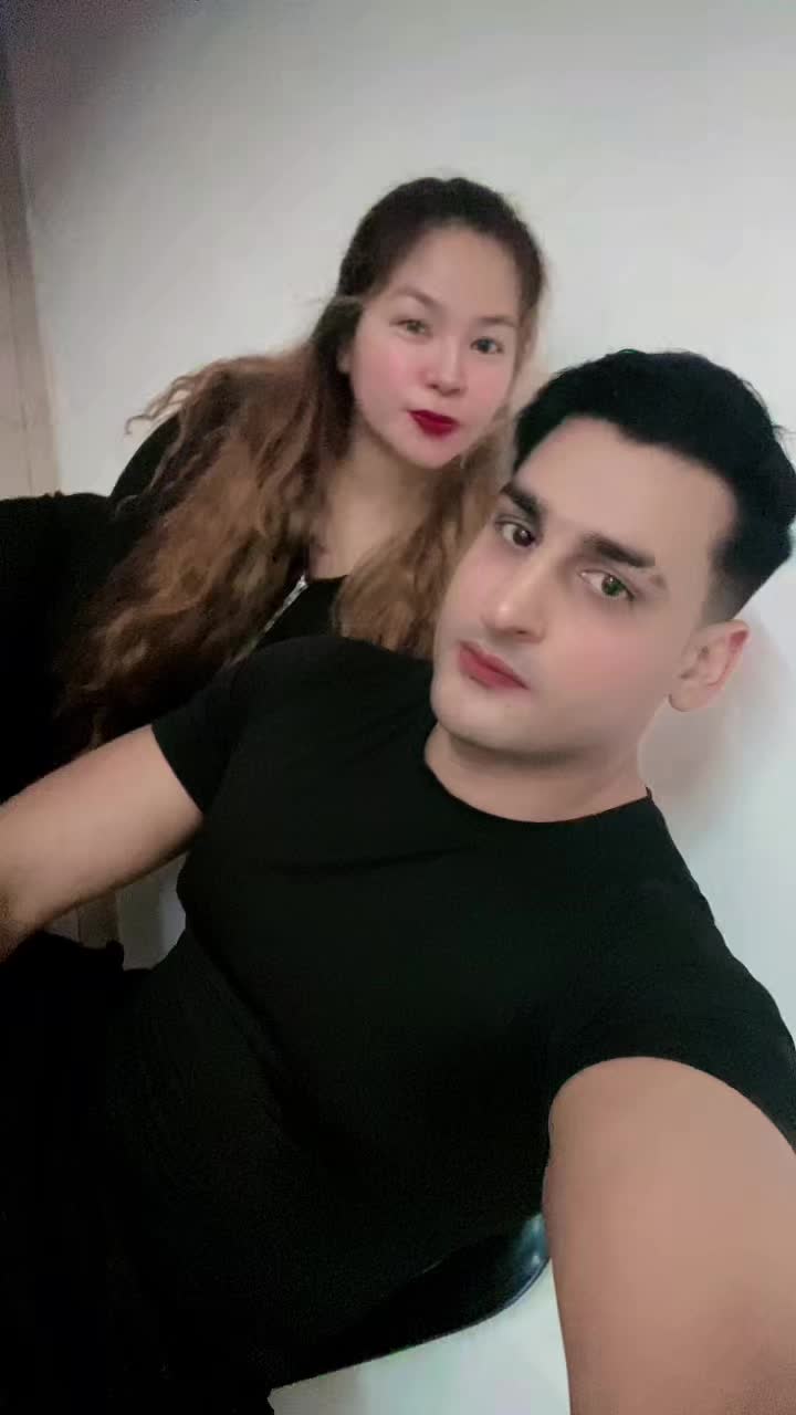 @𝓗𝓪𝓷𝓭𝓼𝓸𝓶𝓮 𝓑𝓾𝓽𝓽 🇵🇰