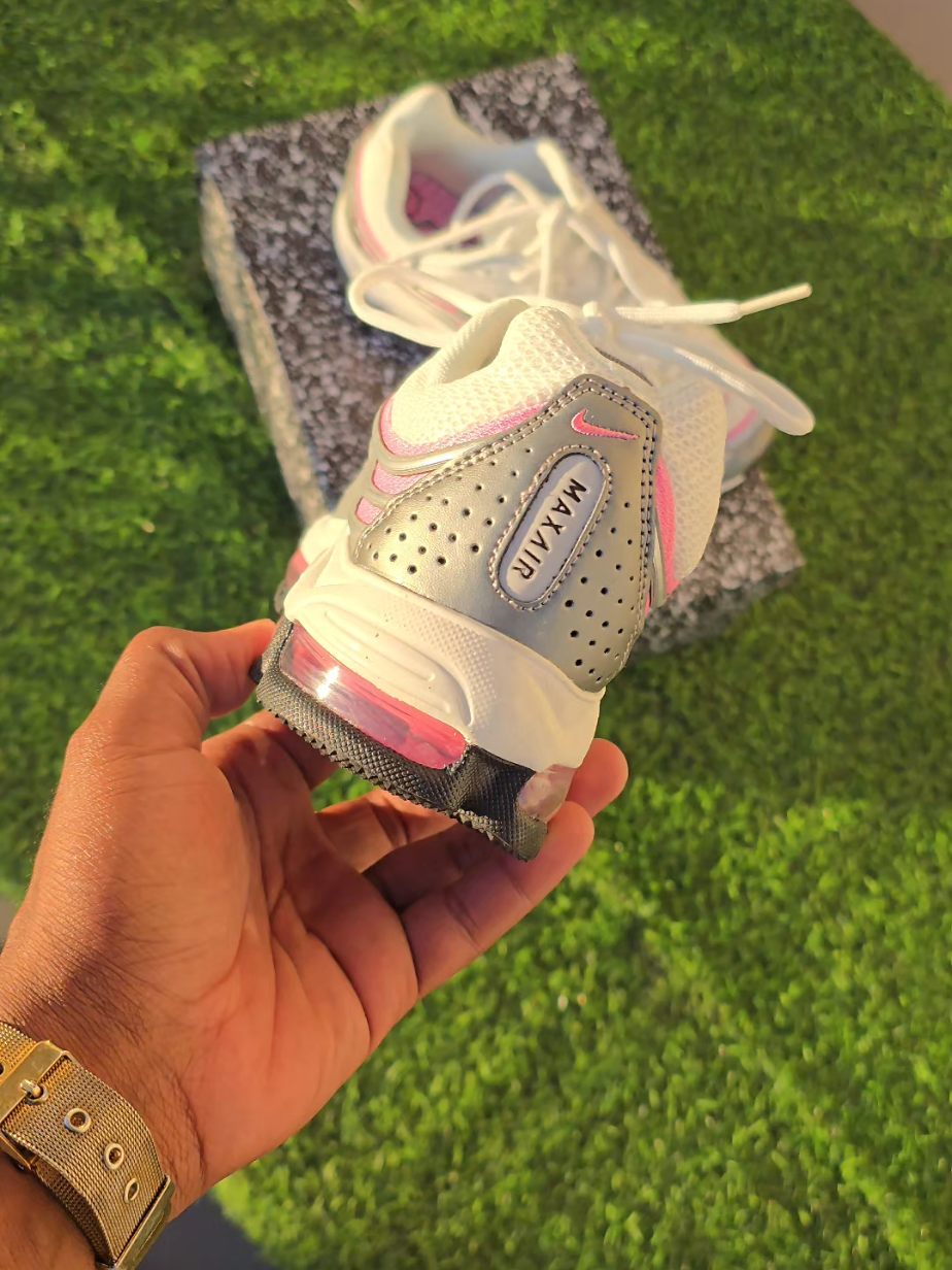 @Jayjaysneakerscpt(pty)ltd