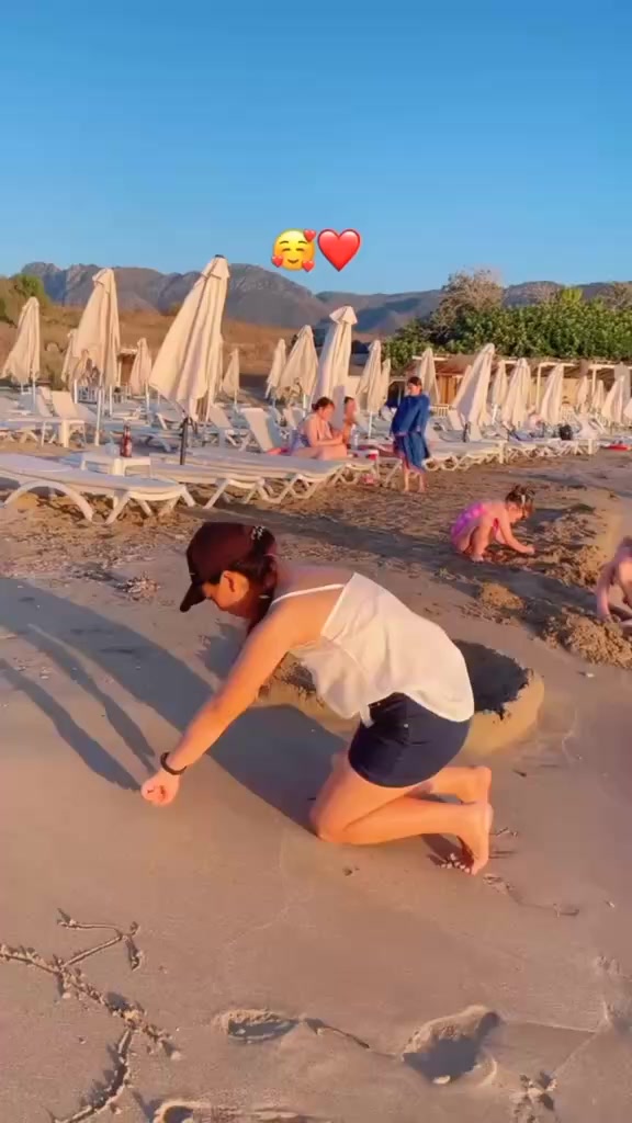 @angelaeyes