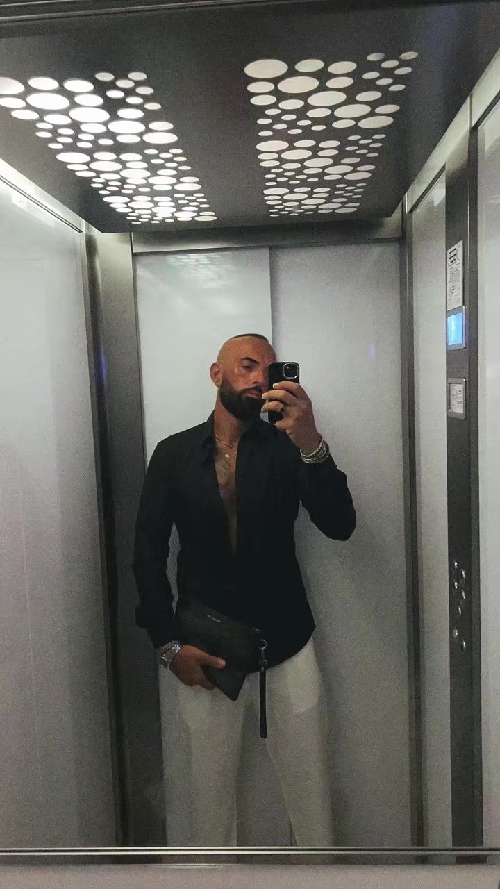 @Nik.C83