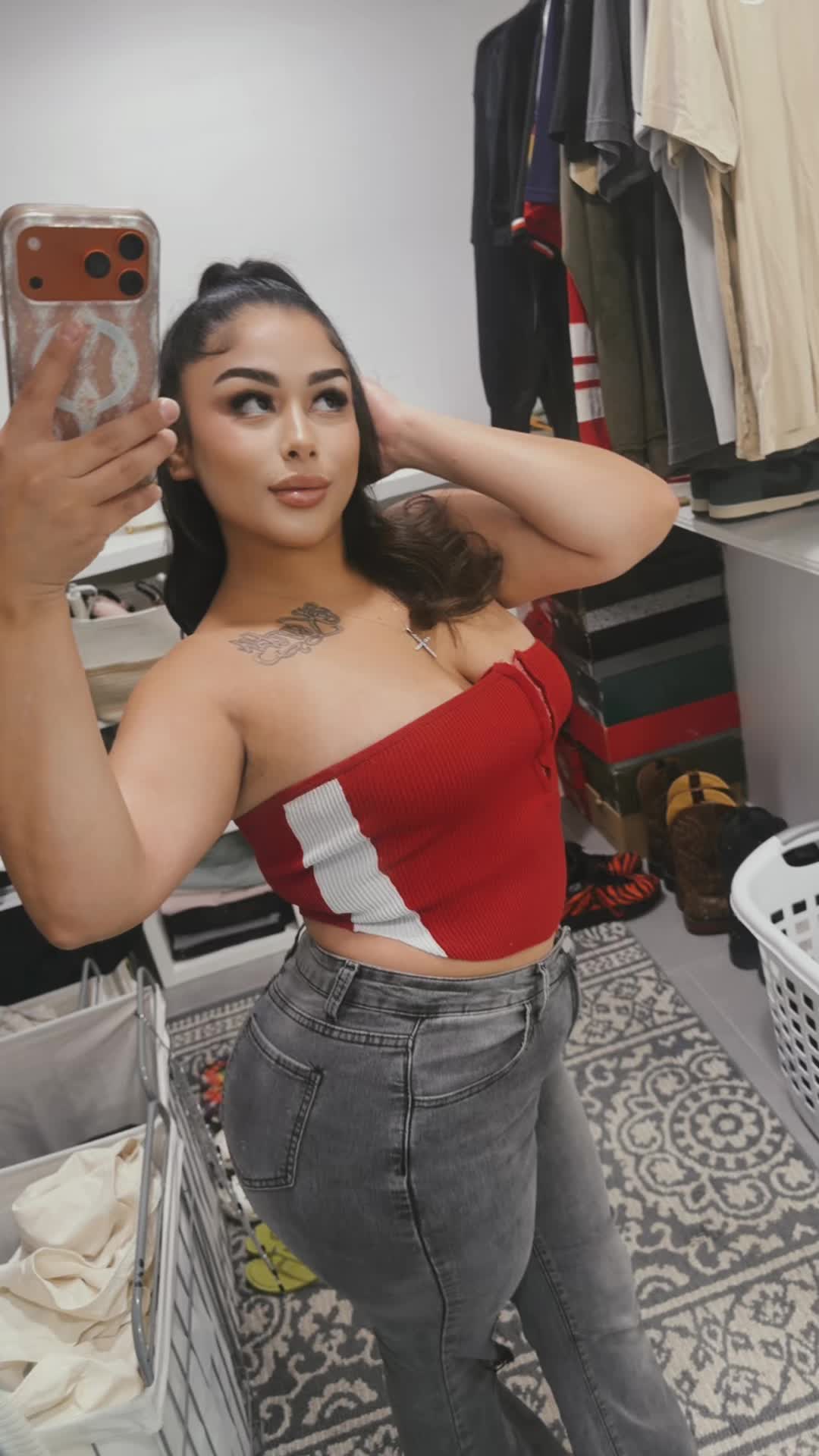 @J A N E T