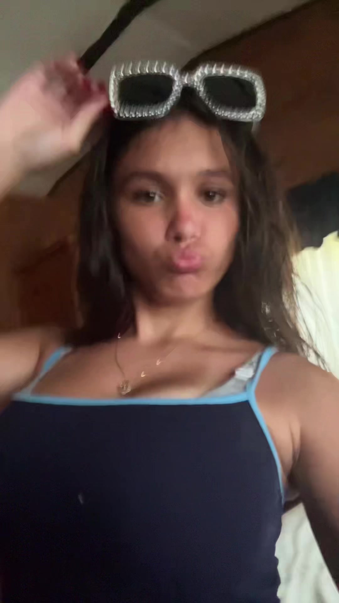 @user9377288487